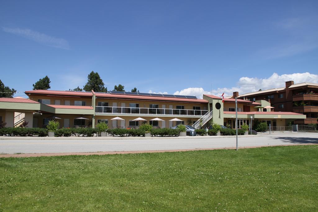 Waterfront Inn Пентиктън Екстериор снимка